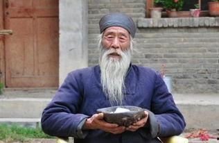 李堪吃瓜大灯泡视频,揭秘网红美食背后的故事