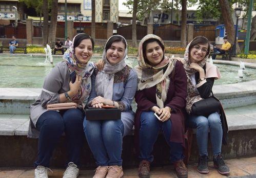 美七在莱西吃瓜视频播放,揭秘网红美食背后的故事