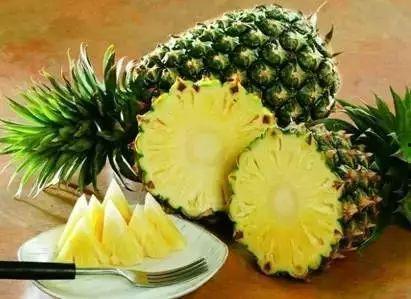 小呆瓜吃凤梨视频,趣味横生的味蕾探险记