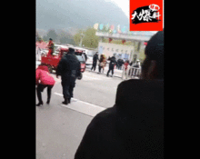 吃瓜群众捡钱视频大全下载,揭秘热门捡钱视频大全下载背后的故事